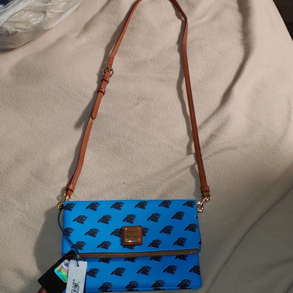 Dooney and Bourke - Picture 3 of 4